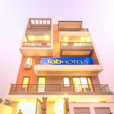 Fabhotel Comfort Residency II Gurgaon Exterior foto